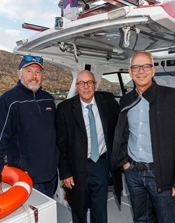 L to r queenstown coastguards andy mcleod qldc mayor jim boult and queenstown airport ceo glen sowry