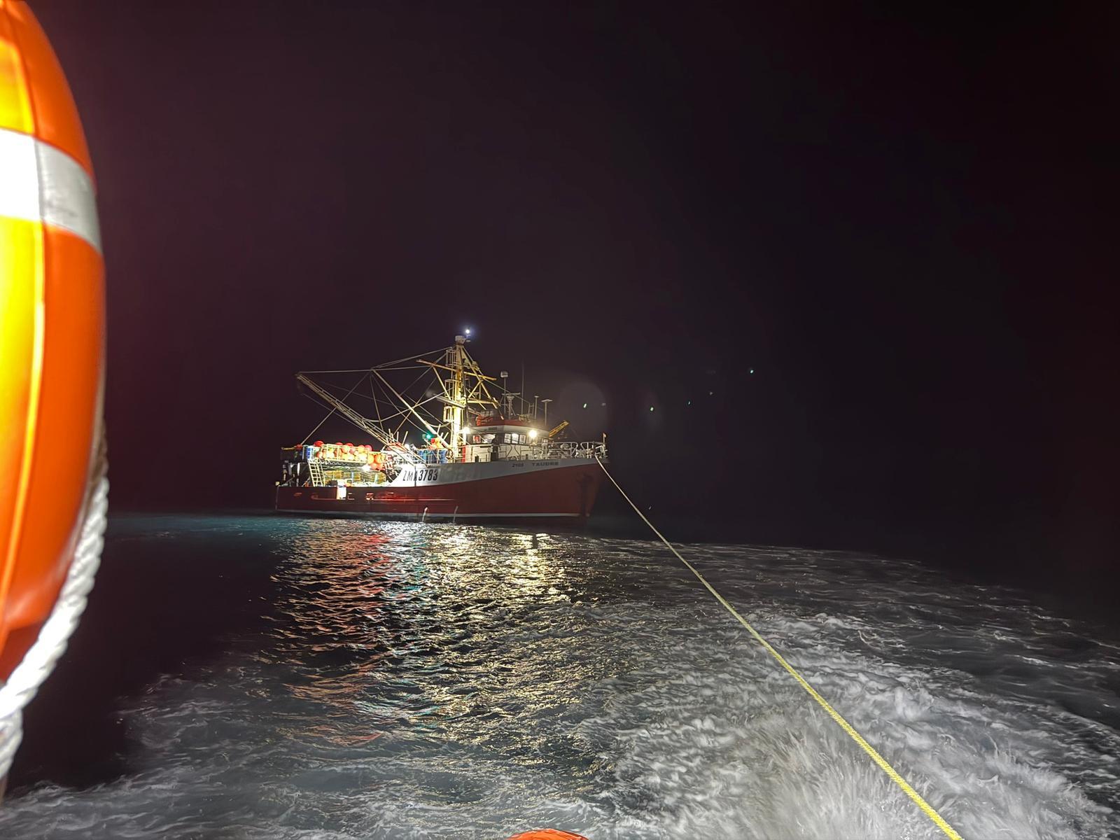 02 Coastguard Nelson overnight rescue 03 12 25