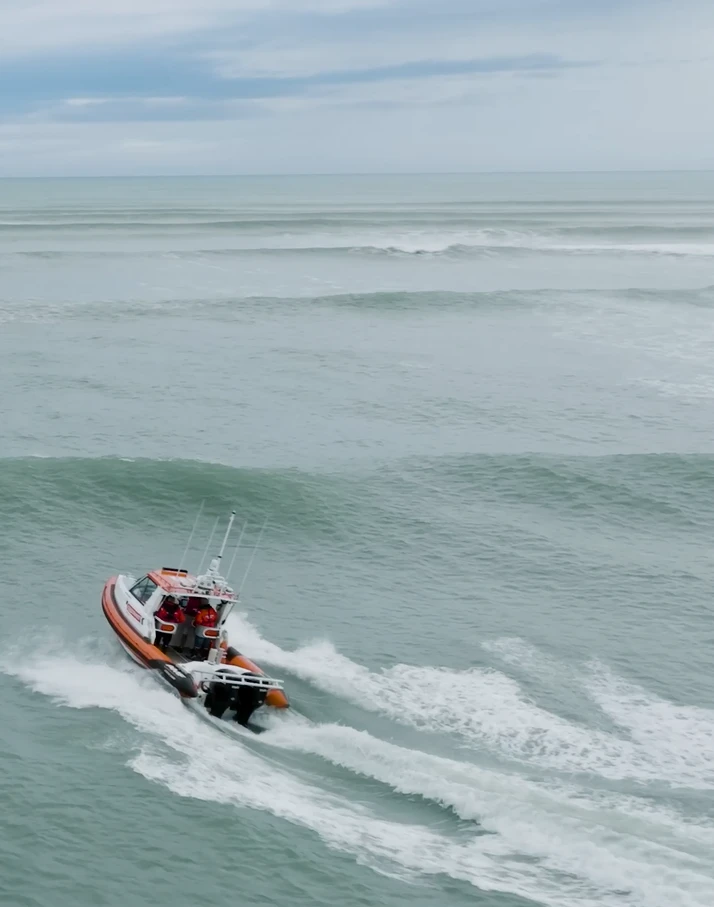 2 Coastguard rescue vessel crossing Foxton bar Manawatū